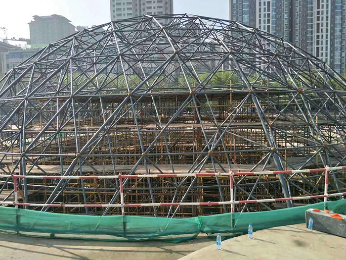 临沧球形网架钢结构施工